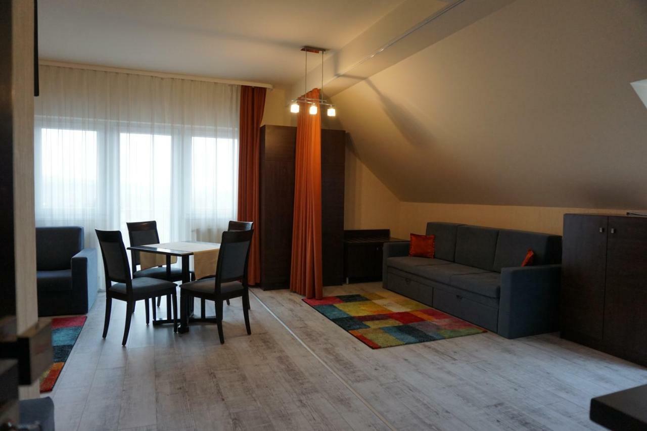 Villa Prestige Heviz Bagian luar foto