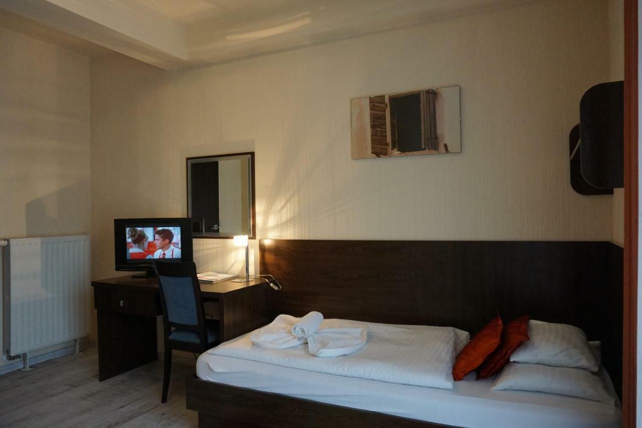 Villa Prestige Heviz Bagian luar foto
